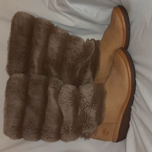 TIMBERLAND faux fur and leather KICKADILLA wedge boots! Very gently used!